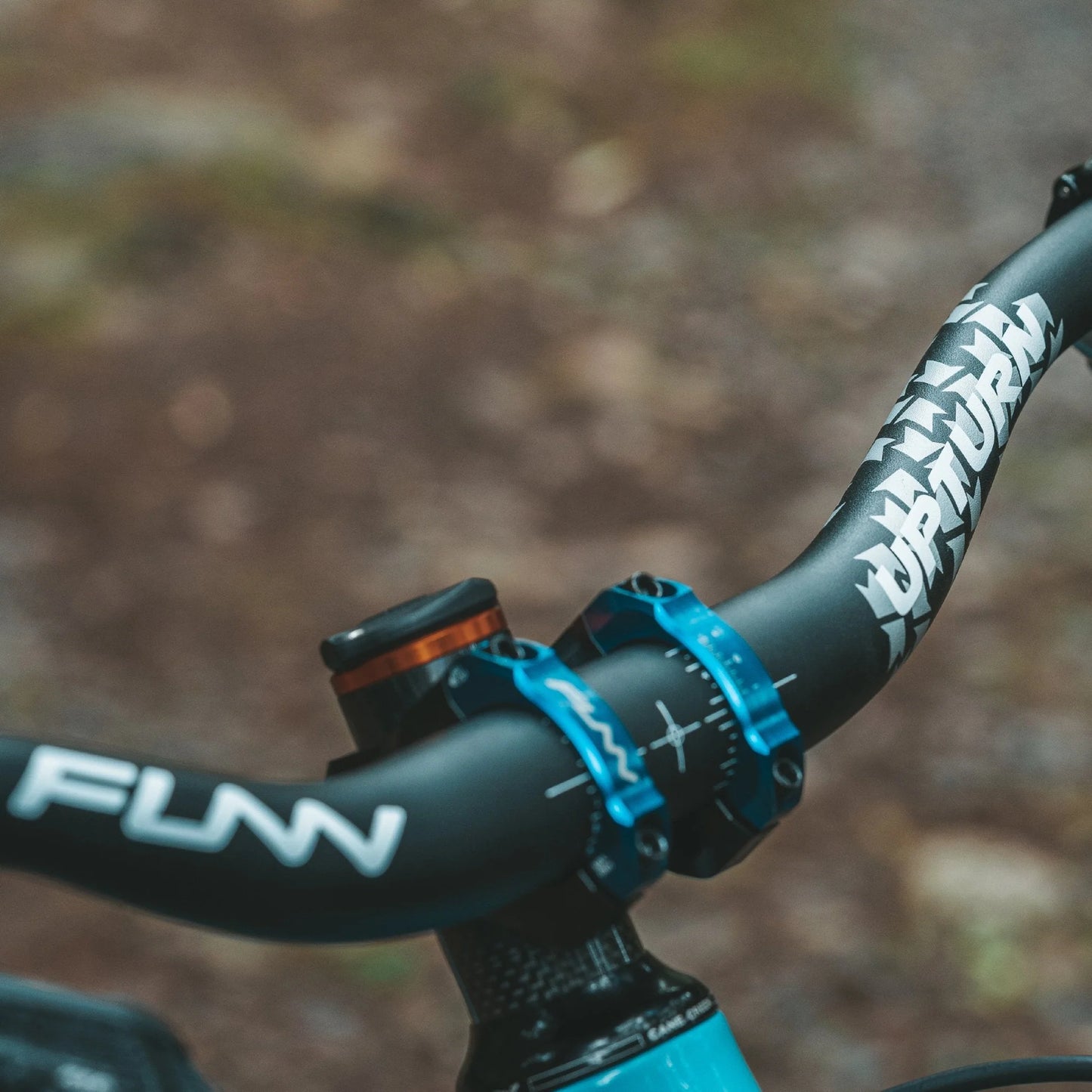 FUNN Handlebar - Upturn - 55mm Rise - 31.8mm 785mm - Black